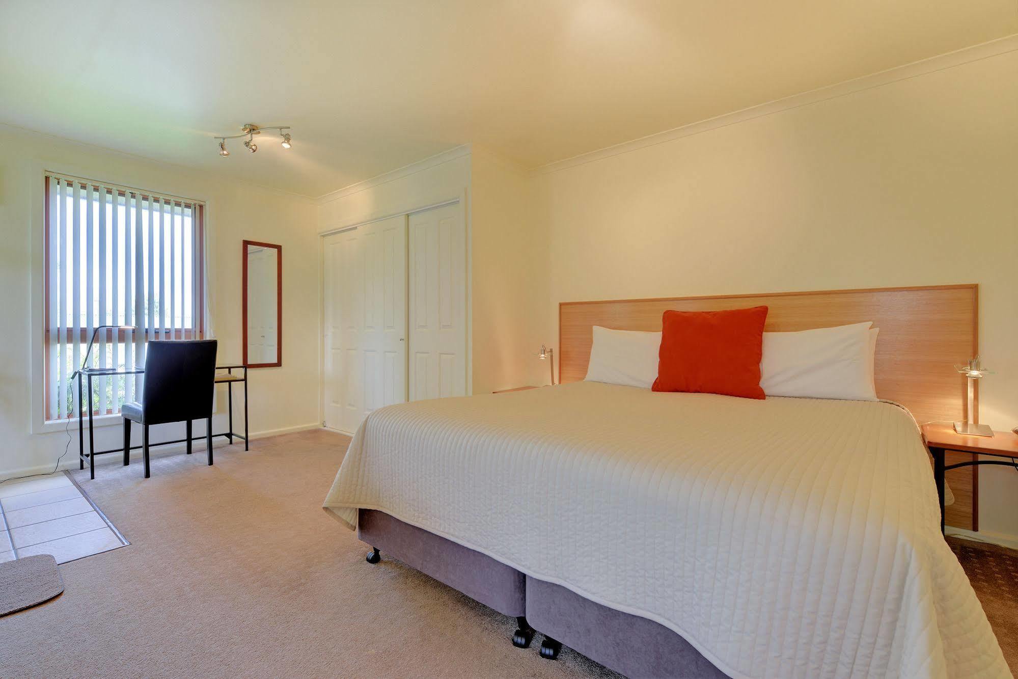 Aloft Boutique Accommodation Strahan Eksteriør bilde